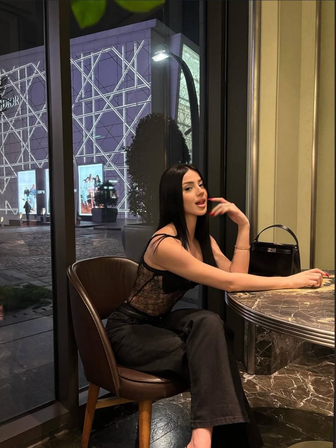 Ecem · 22 yaş · Pendik bireysel masöz · Özel Masaj uzmanı · fotoğraf 2